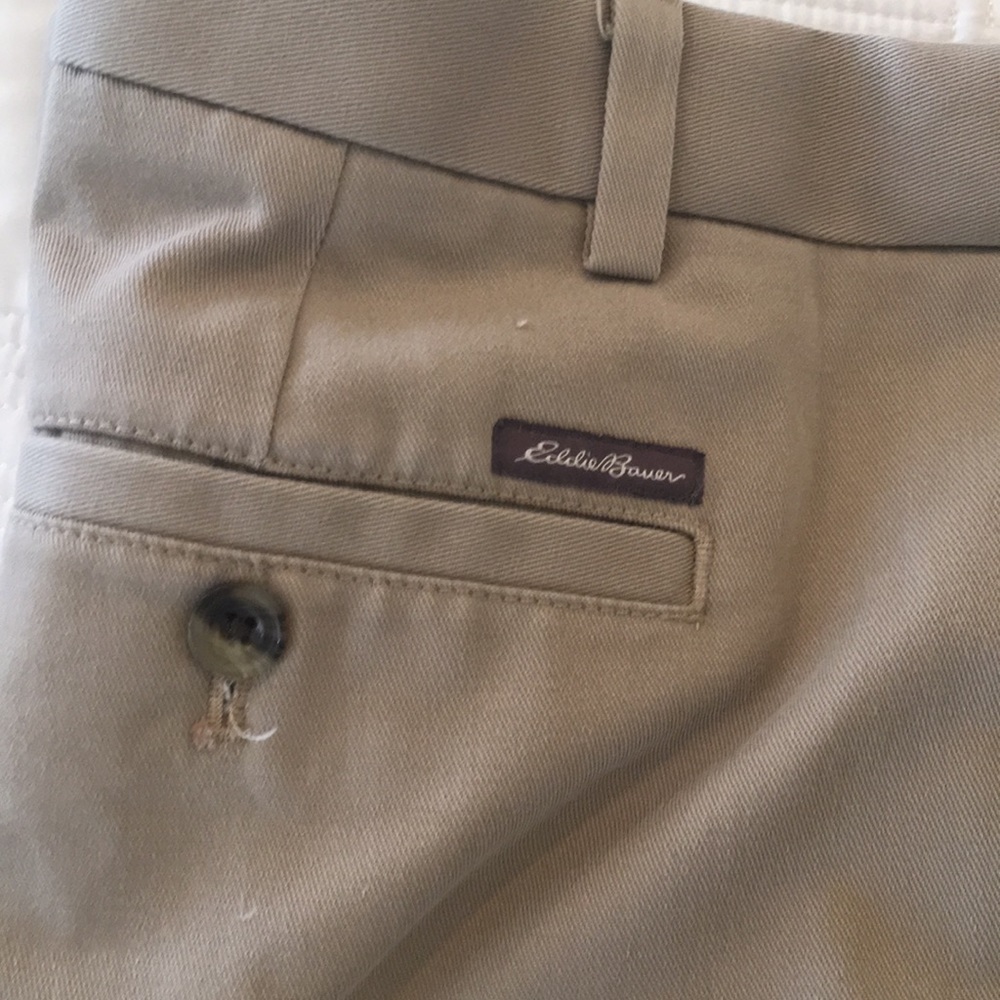Eddie Bauer Men’s 42 x 36 dress khakis